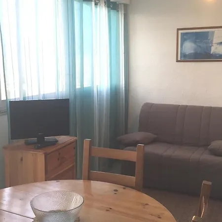 Apartment Cosy A Avec Balcon Et Parking Prive - Fr-1-551-52 La Rochelle (Charente-Maritime)